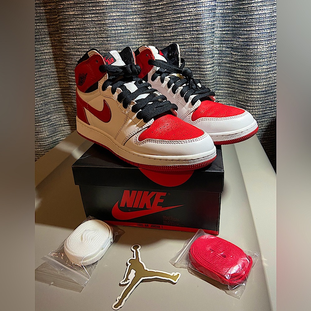 Nike Air Jordan 1 Retro High OG GS
